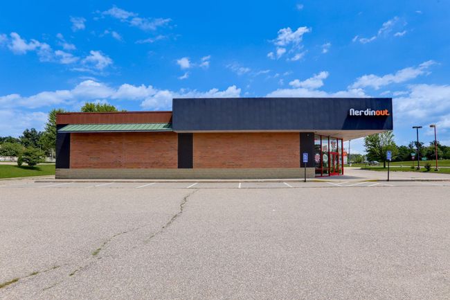 9079 Buchanan Trl, Home with 0 bedrooms, 0 bathrooms and null parking in Inver Grove Heights MN | Image 17