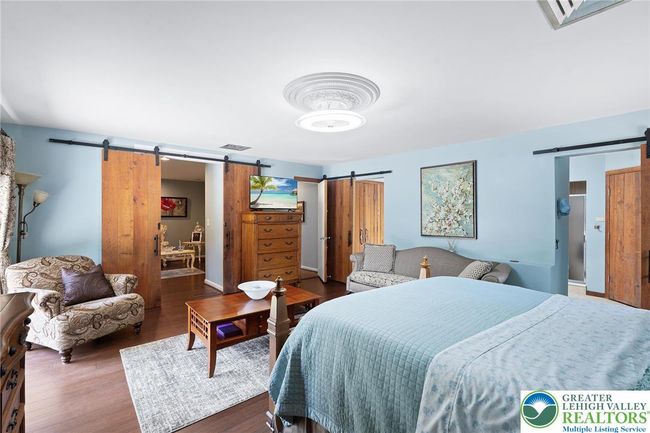 1048 N 27 Th St, House other with 4 bedrooms, 4 bathrooms and null parking in Allentown PA | Image 18