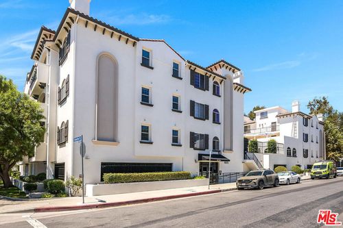104-4805 Bellflower Ave, North Hollywood, CA, 91602-2124 | Card Image