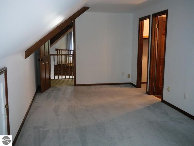 3071 N West Torch Lake Dr, House other with 4 bedrooms, 3 bathrooms and null parking in Kewadin MI | Image 17