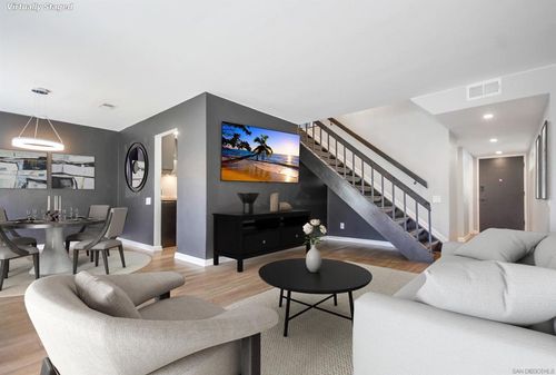 10497 Caminito Mayten, San Diego, CA, 92131-1716 | Card Image