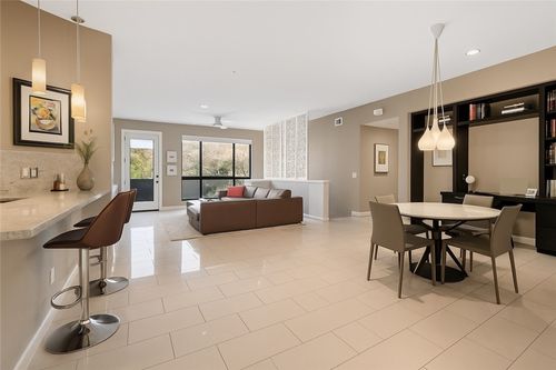 118-402 Rockefeller, Irvine, CA, 92612-8114 | Card Image