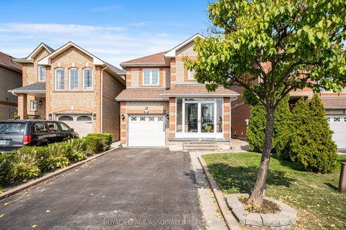bsmt-36 Clandfield St, Markham, ON, L3S4G7 | Card Image