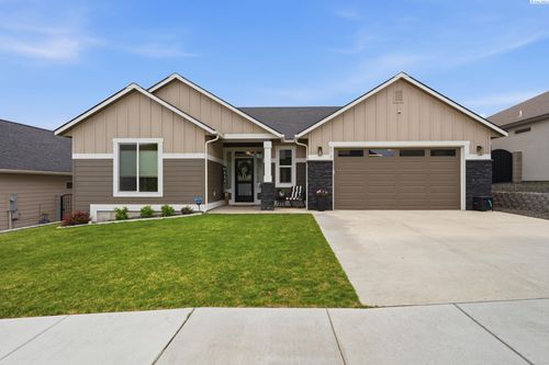 573 Lazio Way, Richland, WA, 99352-4906 | Card Image