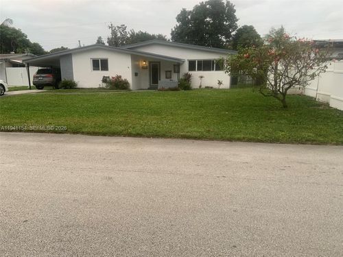 6611 Mckinley St, Hollywood, FL, 33024-5706 | Card Image