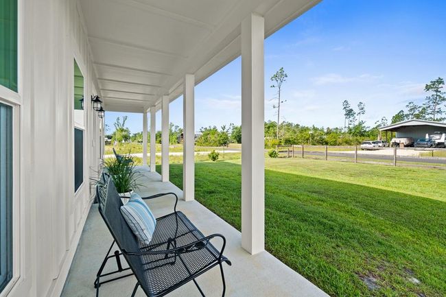 574 N Canal Dr, House other with 2 bedrooms, 2 bathrooms and 4 parking in Port St. Joe FL | Image 6