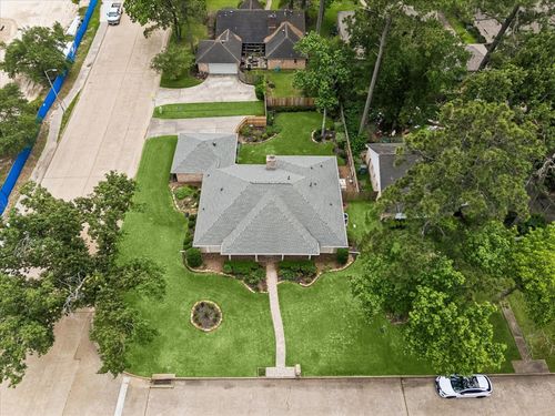 1926 Twin Springs, Kingwood, TX, 77339 | Card Image