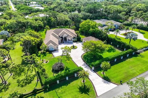 6656 Trail Blvd, NAPLES, FL, 34108-2903 | Card Image