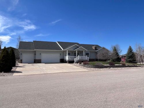 4019 Ward Ave, Spearfish, SD, 57783-4504 | Card Image