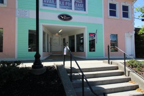 457 Broadway, Monticello, NY, 12701-1740 | Card Image