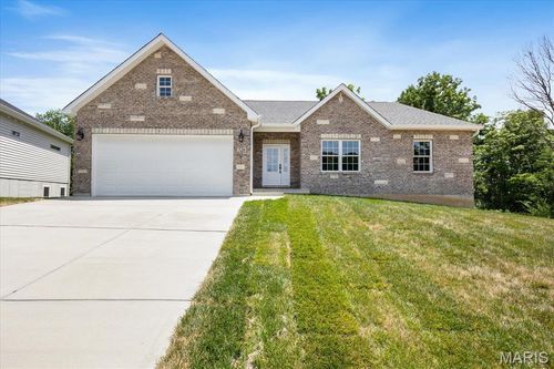 526 Dove Dr, Saint Charles, MO, 63301-1496 | Card Image