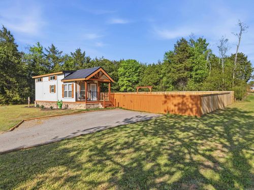 24 Mountain Grove Rd, Greenbrier, AR, 72058-9465 | Card Image