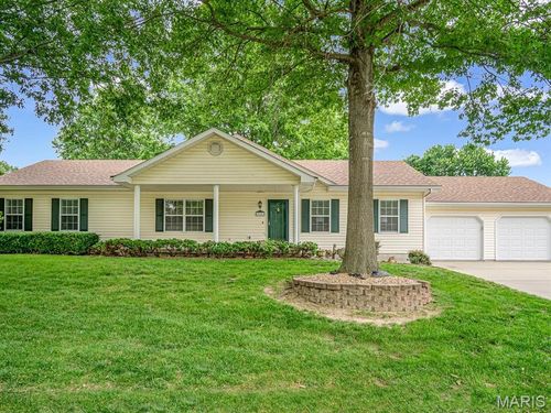 610 Spartan Dr, Sparta, IL, 62286-1146 | Card Image