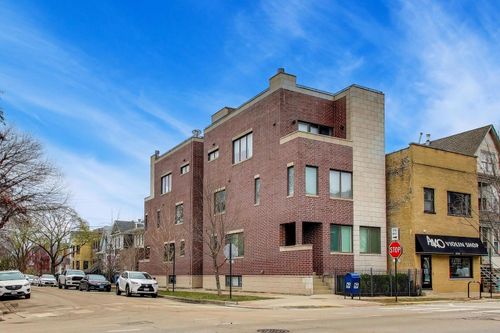 b-3407 N Bell Ave, Chicago, IL, 60618-6001 | Card Image