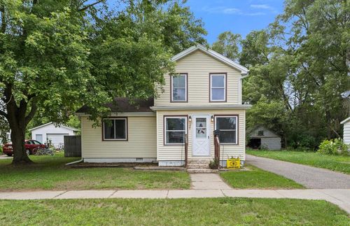 321 E Marion St, Portage, WI, 53901-1838 | Card Image
