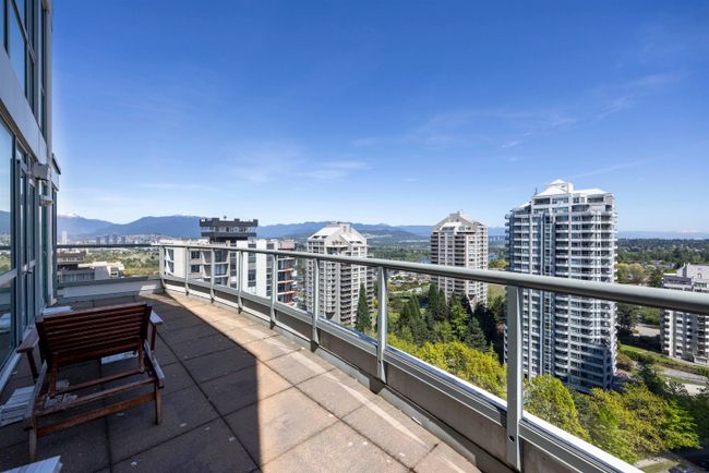 1702 - 4788 Hazel Street, Condo with 3 bedrooms, 2 bathrooms and 2 parking in Burnaby BC | Image 27