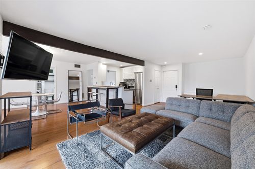 311-4837 Cedar Springs Rd, Dallas, TX, 75219-1252 | Card Image