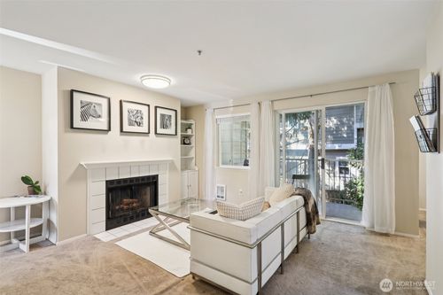 apt-c208-949 Aberdeen Ave Ne, Renton, WA, 98056-4806 | Card Image