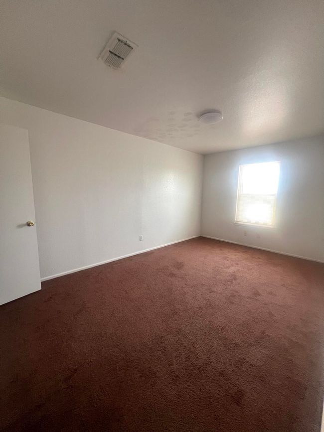 802 Matthew St, Townhouse with 2 bedrooms, 2 bathrooms and null parking in Sundown TX | Image 10