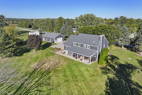 8747 Hillburn Mill Rd, East Troy, WI, 53120-2434 | Card Image