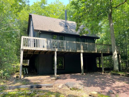 68 Recreation Dr, Jim Thorpe, PA, 18229-9506 | Card Image