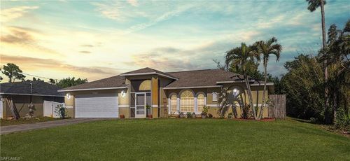 17565 Phlox Dr, FORT MYERS, FL, 33967 | Card Image