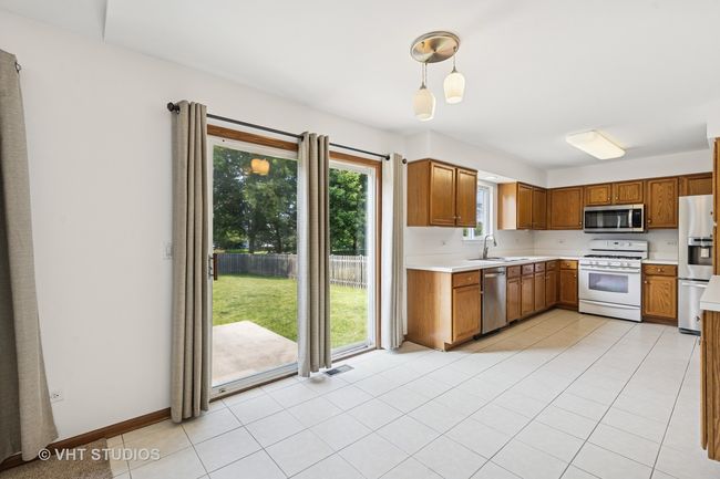 2664 Stuart Kaplan Dr, House other with 3 bedrooms, 3 bathrooms and 4 parking in Aurora IL | Image 14