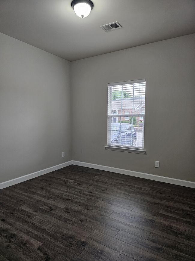 APT-111 - 1040 Charlie Daniels Pkwy, Condo with 2 bedrooms, 2 bathrooms and 2 parking in Mount Juliet TN | Image 14