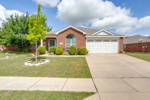6220 Granite Creek Dr, Fort Worth, TX, 76179-7724 | Card Image