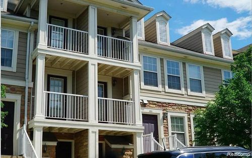 1091 Beaver Run Run, Troy, MI, 48083 | Card Image