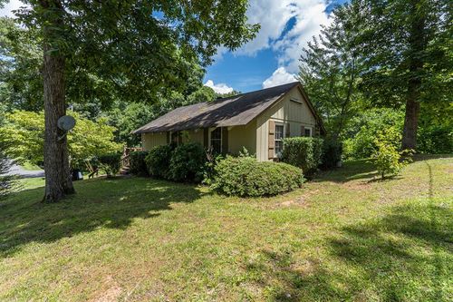 275 Village Rd, Murphy, NC, 28906-1773 | Card Image