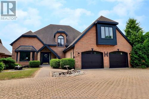 932 Grand Ave W, Chatham, ON, N7L5H6 | Card Image