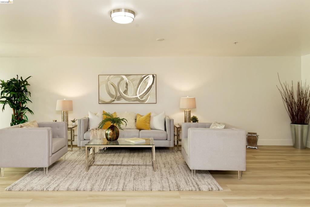 Residential in Oakland 5
