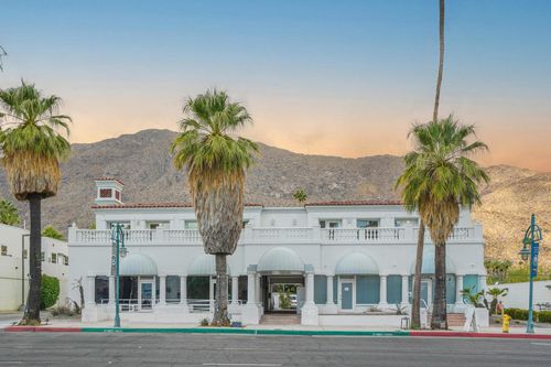 353 S Palm Canyon Dr, Palm Springs, CA, 92262-7332 | Card Image