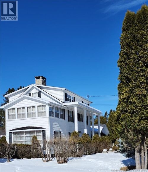 55 Hillcrest St, Plaster Rock, NB, E7G1V2 | Card Image