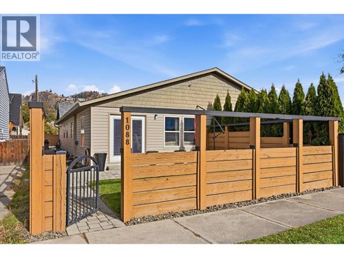 1088 Coronation Avenue, Kelowna, BC, V1Y7A7 | Card Image