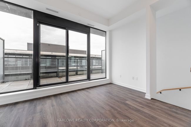 PH423-C - 1612 Charles St, Condo with 3 bedrooms, 2 bathrooms and 1 parking in Whitby ON | Image 21