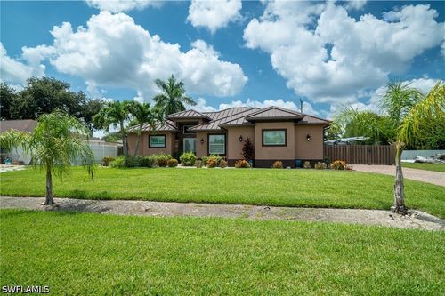 4525 29th Ave Sw, NAPLES, FL, 34116-8209 | Card Image