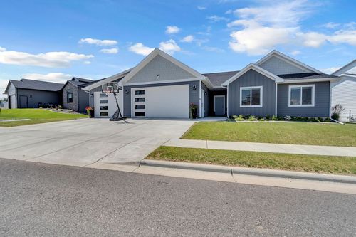 2202 Greenbriar Rd, Billings, MT, 59105-3545 | Card Image