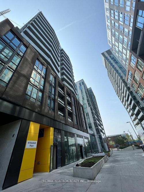 207-45 Baseball Pl, Toronto, ON, M4M0H1 | Card Image