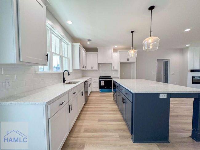 54 Cottage Loop, House other with 3 bedrooms, 3 bathrooms and 2 parking in Midway GA | Image 7