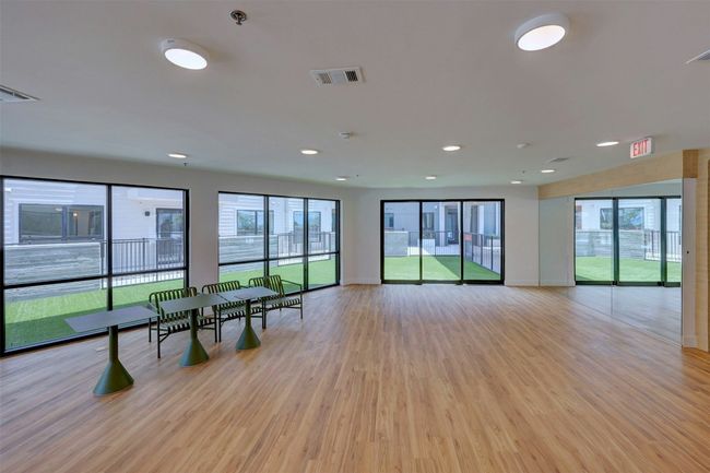 UNIT-411 - 1701 Simond Ave, Condo with 2 bedrooms, 2 bathrooms and 2 parking in Austin TX | Image 31