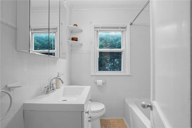 1st floor full bathroom | Image 12