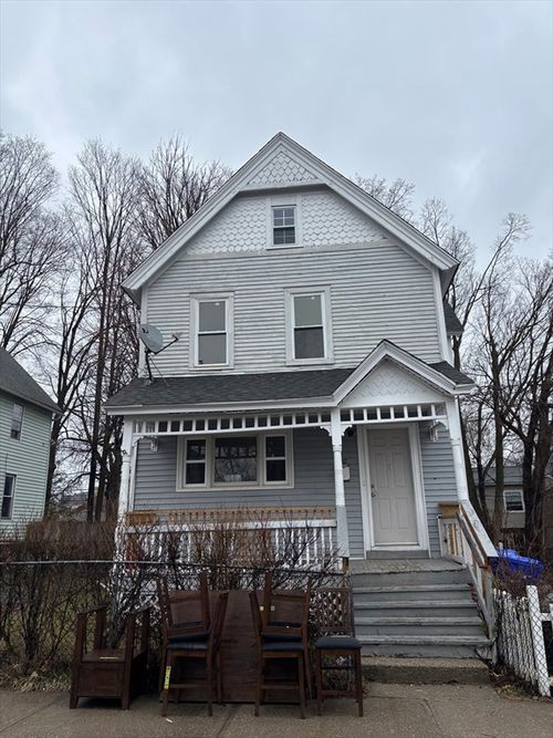 27 Chester St, Springfield, MA, 01105 | Card Image