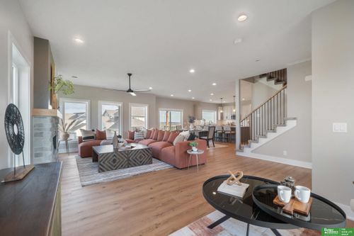 135 N 10th Ave, Springfield, NE, 68059-5704 | Card Image