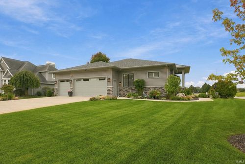 2835 E Prestwick Road, Winona Lake, IN, 46590-6243 | Card Image
