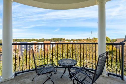 420-430 Glenn Ave, Auburn, AL, 36832-4610 | Card Image