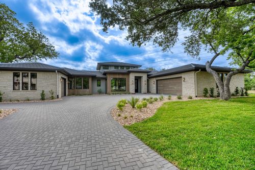 106 Edwards Cir, Horseshoe Bay, TX, 78657-2270 | Card Image