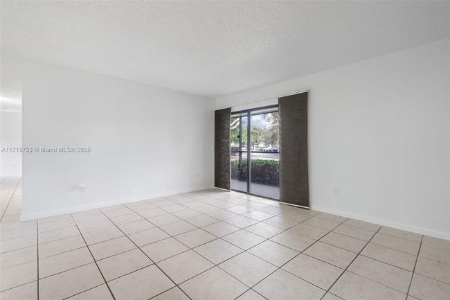 APT-106E - 9729 Hammocks Blvd, Condo with 2 bedrooms, 1 bathrooms and null parking in Miami FL | Image 16