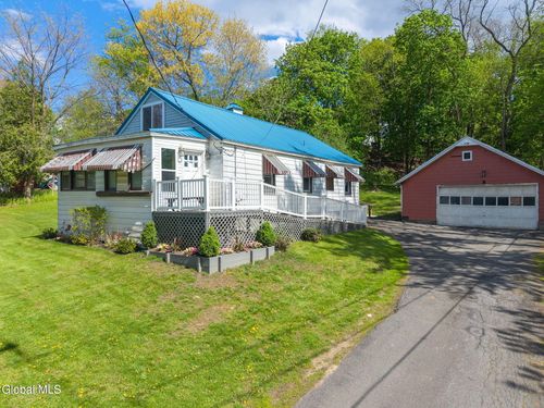 9 Ridge Rd, Rensselaer, NY, 12144-4022 | Card Image